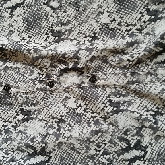 Motherhood Maternity Snakeskin Print Button Down Light Weight Dress L - Picture 5 of 9